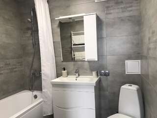 Апартаменты 199A Smart cozy Apartment nearby with Central Reilway Station Киев Апартаменты с 1 спальней-7