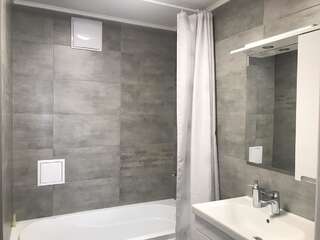 Апартаменты 199A Smart cozy Apartment nearby with Central Reilway Station Киев Апартаменты с 1 спальней-9